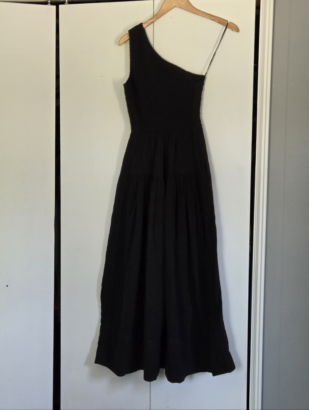 ME+EM Black One-Shoulder Maxi Dress